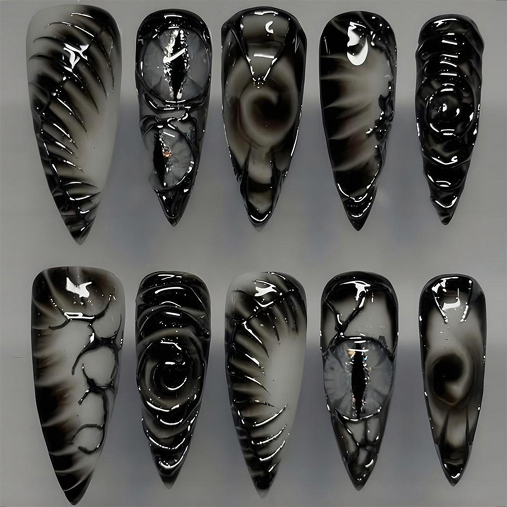 Nail Art Press On - スティレットゴシックプレスオンネイル30枚入り 光沢アクリル製フェイクネイル 3Dエンボス加工デビルアイ柄 パンク風つけ爪 ハロウィン用