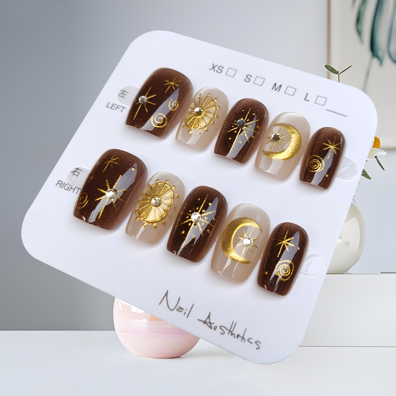 10 個秋と冬ブラウンシリーズ 3D ラインストーン金メッキ - Nail Art Press On のレビューと価格