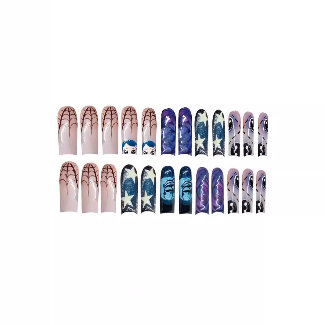 取り外し可能な落書きの偽の爪,長い棺の爪,光沢のある青い蜘蛛 - Nail Art Press On のレビューと価格