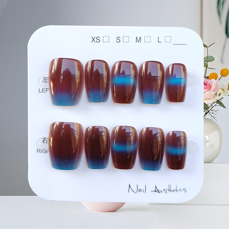 10 個秋冬新スタイルブルーブラウンコントラストカラーネイル - Nail Art Press On のレビューと価格